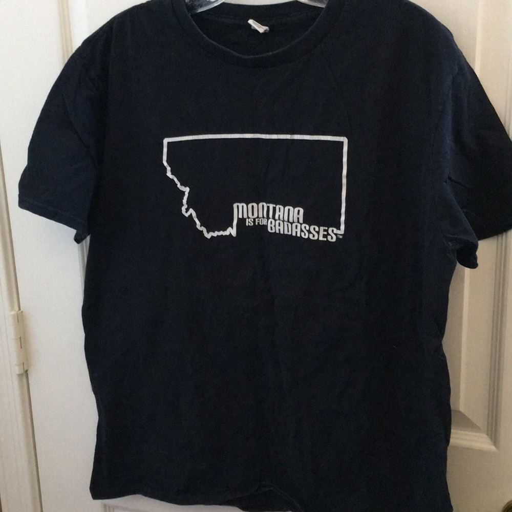 FINAL MARKDOWN Unisex Montana tee large